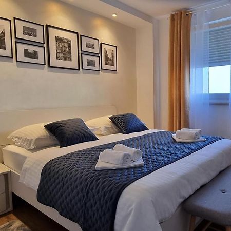 Qr Apartment For Family, Couples, And Friends Stay In Fiume Kültér fotó